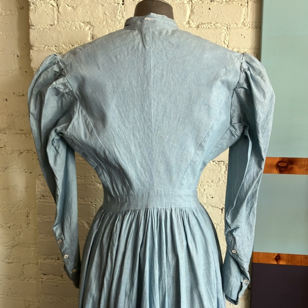 Dead stock antique blue cotton chambray long sleeve prairie dress size XS - Picture 4 of 16